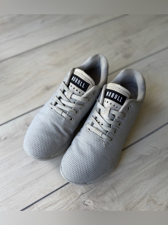 NOBULL Shoes - NOBULL Unisex Knit Training Sneakers in Light Gray Women’s 7.5 Activewear